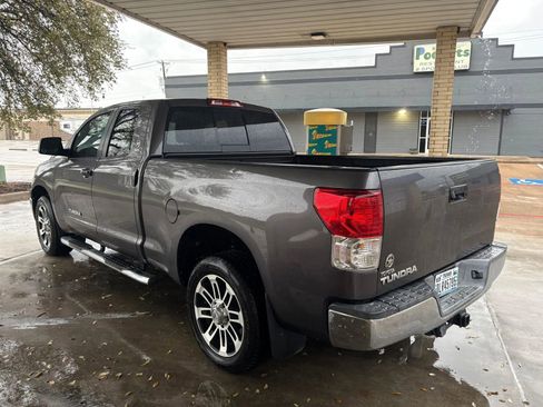 Used 2012 Toyota Tundra 2WD Double Cab w/ SR5 Pkg image 9