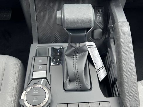 New 2025 Toyota Tacoma SR5 AWD/4WD image 19