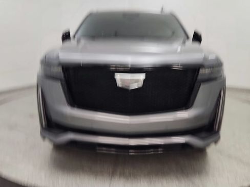 Used 2021 Cadillac Escalade Sport w/ LPO, ONYX Package AWD/4WD image 9