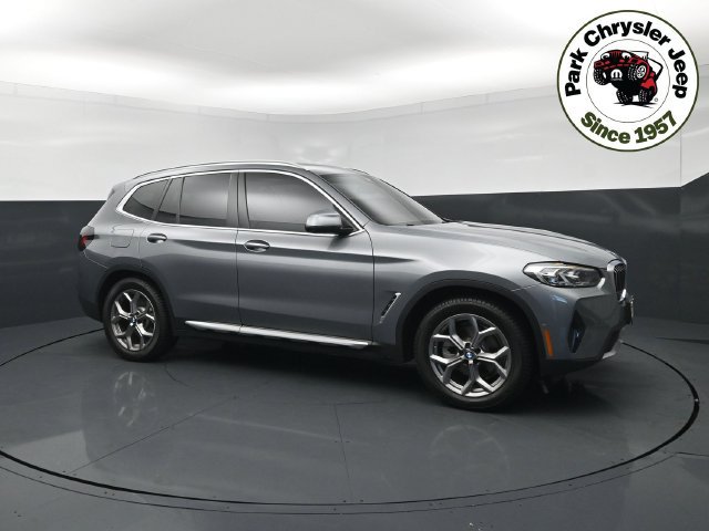 Used 2023 BMW X3 xDrive30i AWD/4WD image 1