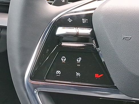 New 2026 Cadillac Vistiq Sport image 12