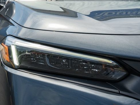 Used 2023 Honda Civic Sport image 11