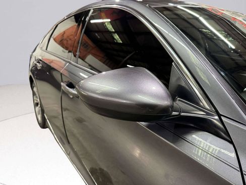 Used 2020 Honda Accord EX image 12