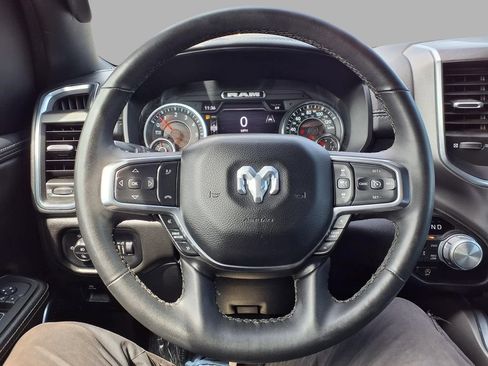 Used 2025 RAM 1500 Laramie AWD/4WD image 13
