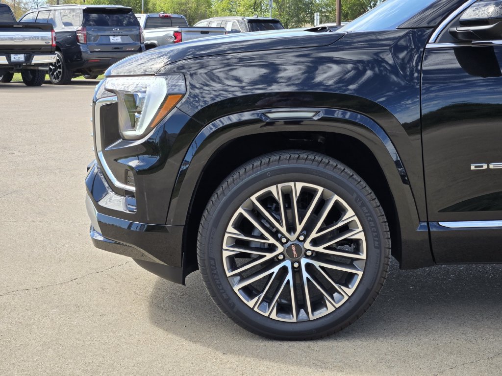 New 2027 GMC Terrain Denali w/ LPO, Floor Liner Package AWD/4WD image 7