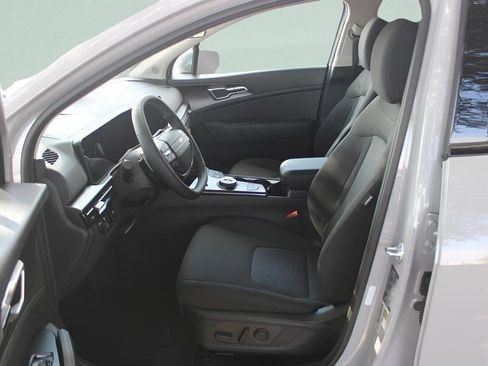 New 2026 Kia Sportage S AWD/4WD image 36