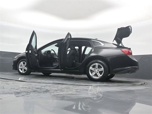 Used 2024 Chevrolet Malibu LT image 53