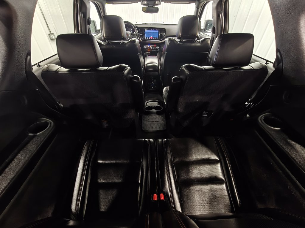Used 2022 Dodge Durango R/T w/ Blacktop Package AWD/4WD image 35
