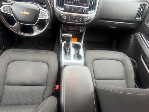 Used 2019 Chevrolet Colorado LT w/ LT Convenience Package AWD/4WD image 34