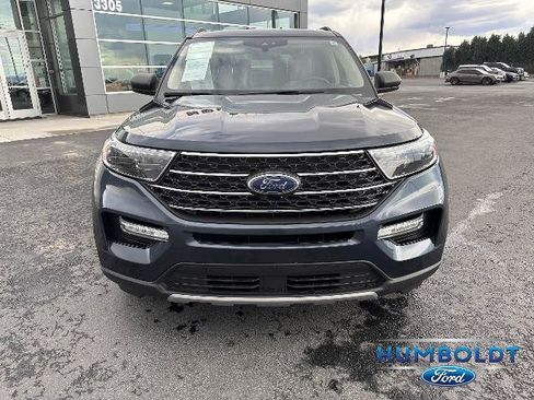 Certified 2022 Ford Explorer XLT w/ Equipment Group 202A AWD/4WD image 2