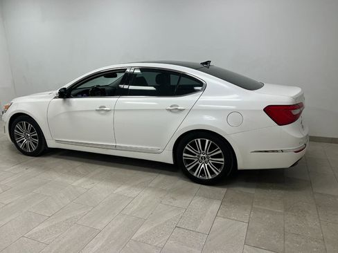 Used 2016 Kia Cadenza Premium image 17