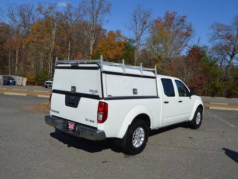 Used 2014 Nissan Frontier SV w/ SV Value Truck Package image 60
