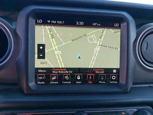 Used 2022 Jeep Wrangler Sport S w/ Sun And Sound Package image 24