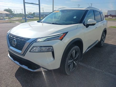 Used 2021 Nissan Rogue Platinum FWD image 7