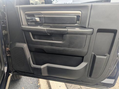 Used 2013 RAM 1500 R/T w/ Comfort Group image 26