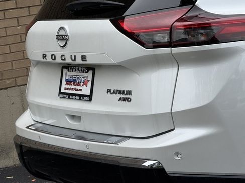 New 2026 Nissan Rogue Platinum AWD/4WD image 25