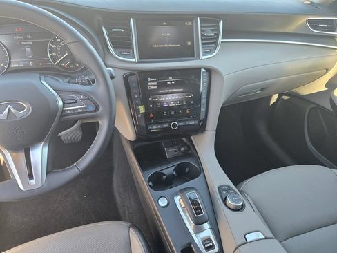 Certified 2025 INFINITI QX50 Luxe AWD/4WD image 22