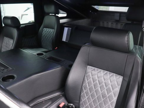 Used 1995 HUMMER H1 4-Door Wagon image 9