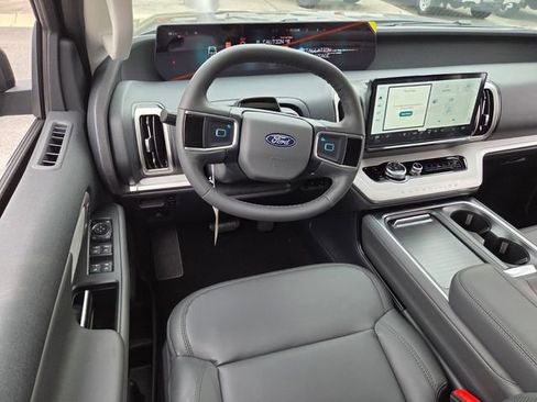 New 2026 Ford Expedition Max Active image 39