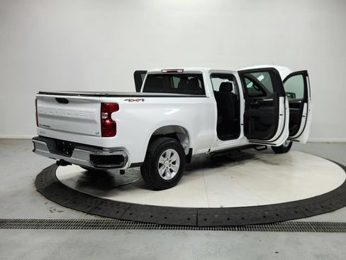 Used 2025 Chevrolet Silverado 1500 LT w/ Work Truck Package AWD/4WD image 16