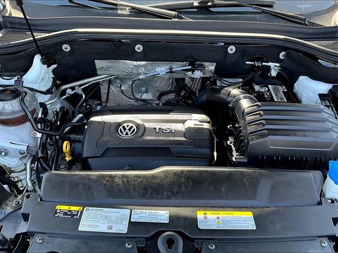 Used 2022 Volkswagen Atlas SE image 32