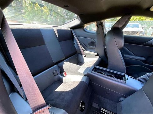 Used 2025 Toyota GR86 Premium w/ ALL Weather Mat Package (TMS) RWD image 20