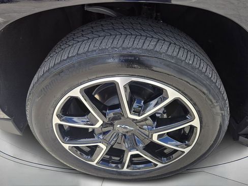 Used 2023 Chevrolet Tahoe RST w/ Luxury Package image 9