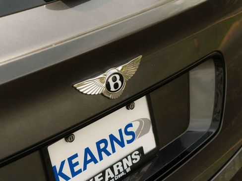 Used 2018 Bentley Bentayga AWD/4WD image 39