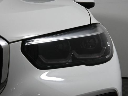 Used 2022 BMW X5 xDrive40i image 11