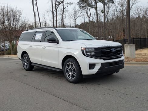 New 2026 Ford Expedition Max Active image 1