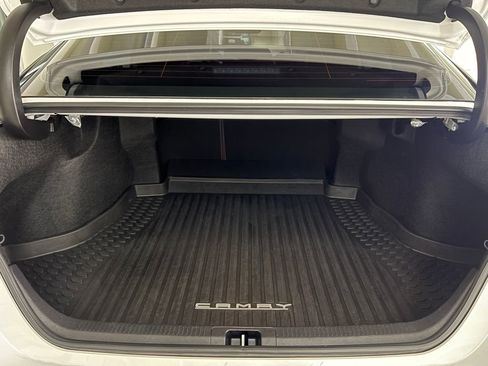 Certified 2019 Toyota Camry XSE image 39