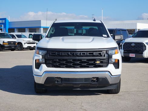 Used 2023 Chevrolet Silverado 1500 W/T w/ Trailering Package AWD/4WD image 2