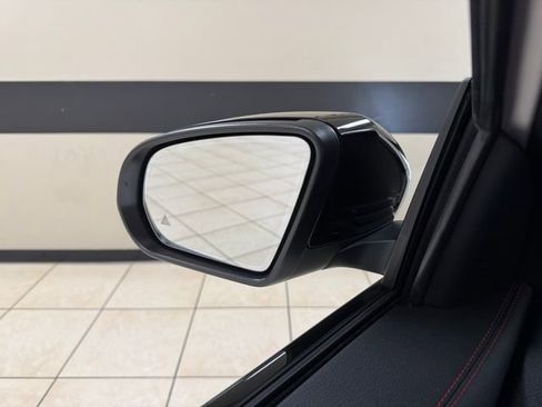 Used 2025 Mercedes-Benz GLA 250 image 16