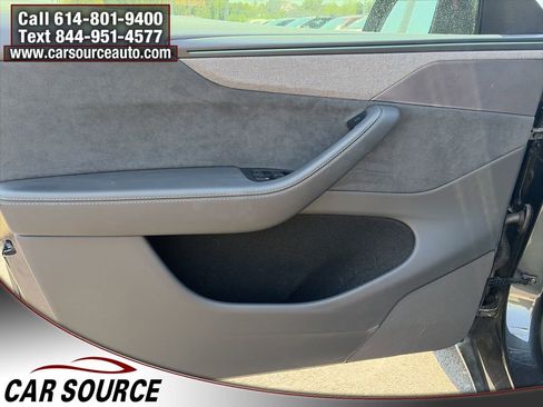 Used 2026 Tesla Model Y Long Range AWD/4WD image 18