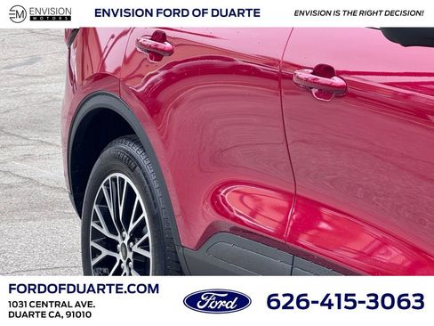 New 2024 Ford Escape SE w/ PHEV Premium Package image 5