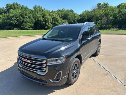 Used 2021 GMC Acadia AT4 w/ Technology Package AWD/4WD image 1