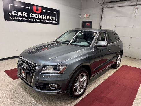 Used 2015 Audi Q5 2.0T Premium Plus w/ Technology Package AWD/4WD image 2