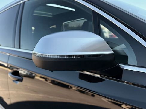 Used 2023 Audi SQ7 Prestige w/ Prestige Package image 34