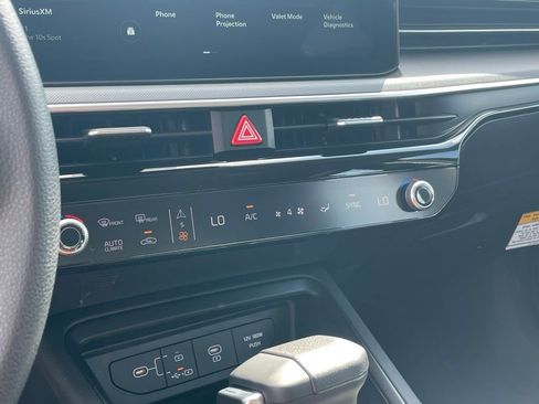 New 2026 Kia K5 LXS FWD image 17