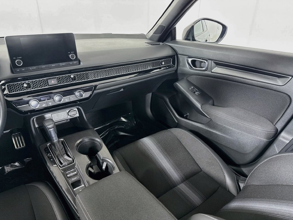 Used 2025 Honda Civic Sport image 23