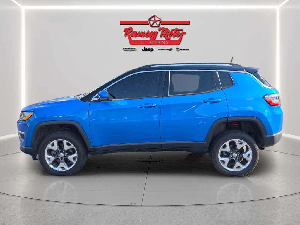 Used 2018 Jeep Compass Limited AWD/4WD image 2