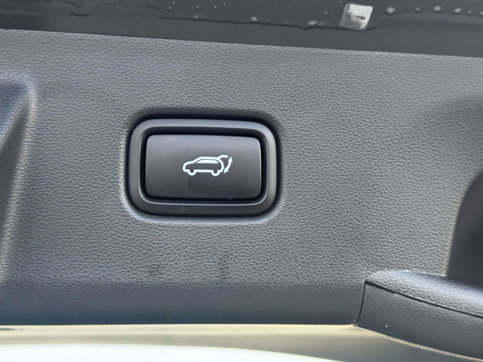 Used 2025 Hyundai Tucson SEL FWD image 7