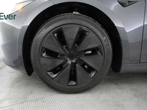 Used 2025 Tesla Model 3 RWD image 19