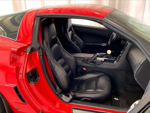 Used 2009 Chevrolet Corvette Z06 w/ Preferred Equipment Group RWD image 16