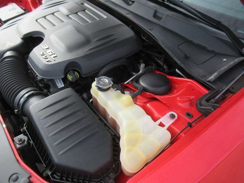 Used 2022 Dodge Charger SXT image 14