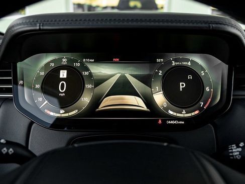 Used 2023 Land Rover Range Rover Long Wheelbase Autobiography image 17