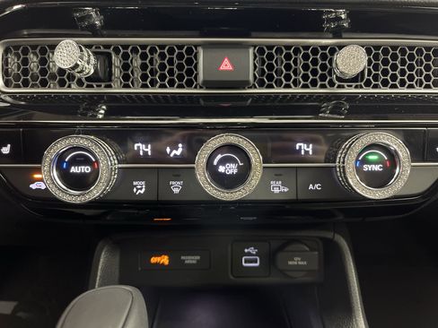 Used 2024 Honda Civic EX-L image 23