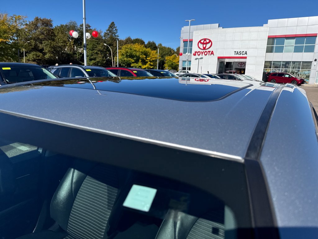 Used 2024 Toyota Camry SE w/ Cold Weather Package AWD/4WD image 44