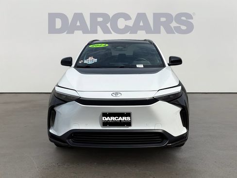 Used 2024 Toyota bZ4X AWD w/ Weather Package image 2
