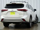 Used 2020 Toyota Highlander Platinum image 5